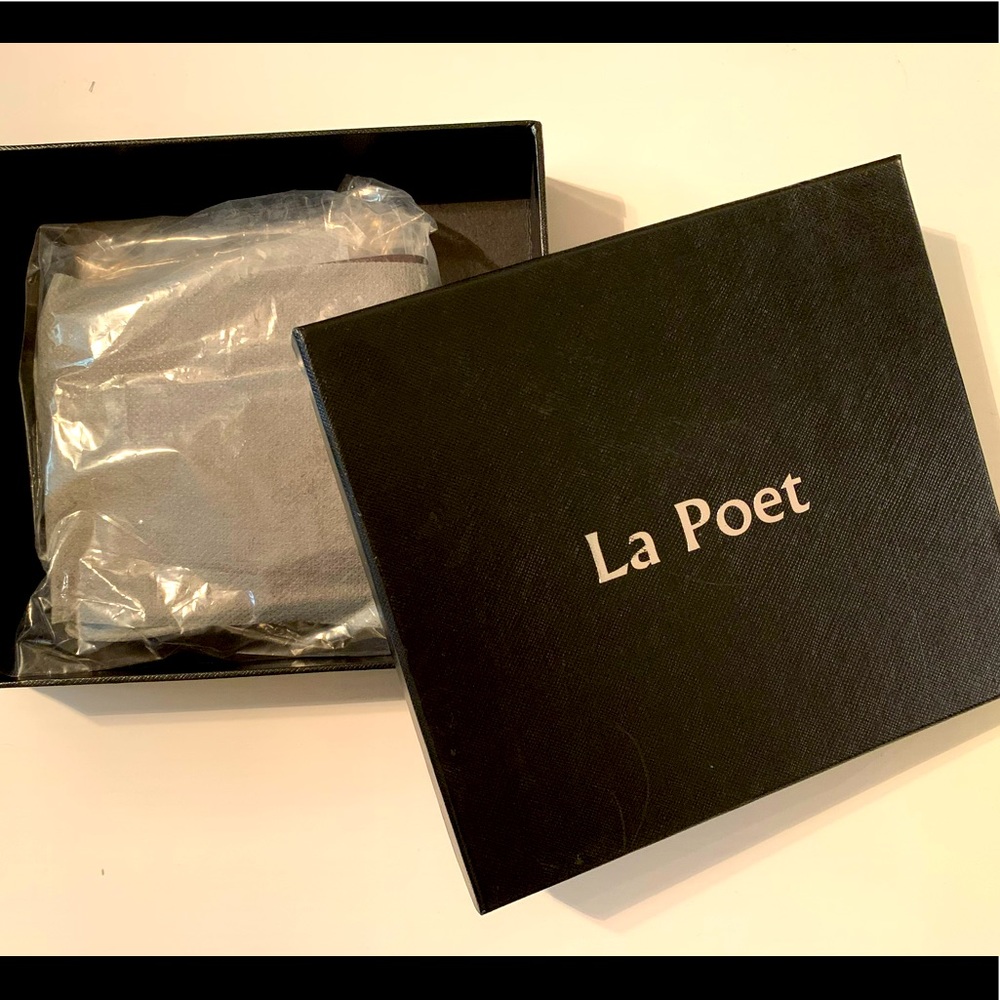 La Poet Wallet
